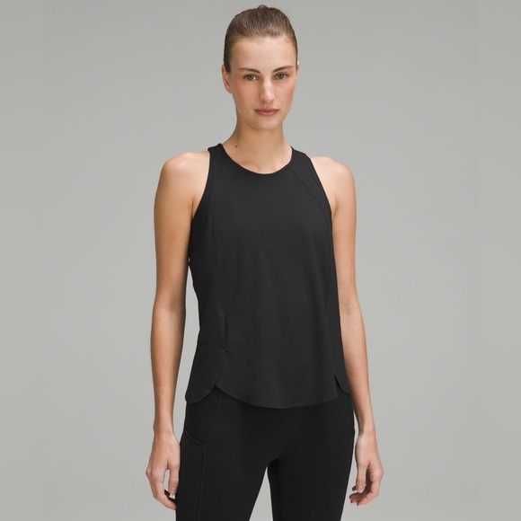 High-Ventilation Running Tank Top size M Measurements - Picture 5 of 6